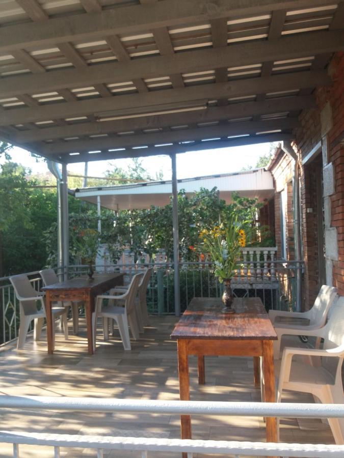 קוטאיסי Guest House Darejani מראה חיצוני תמונה